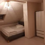 Pension Mellis Napoca 게스트하우스 2*