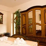 Pension Mellis Napoca 게스트하우스