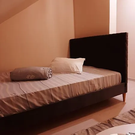 Pension Mellis Napoca Konukevi Kaloşvar