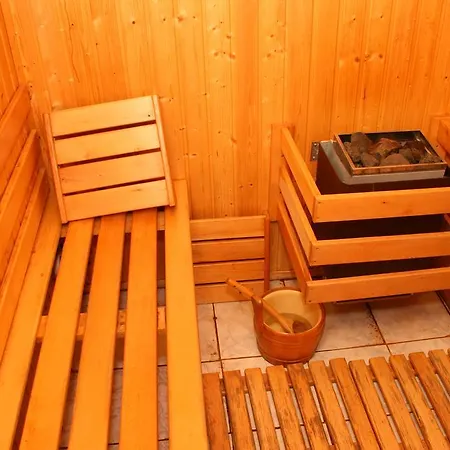 Pension Mellis Napoca Pensjonat 2*